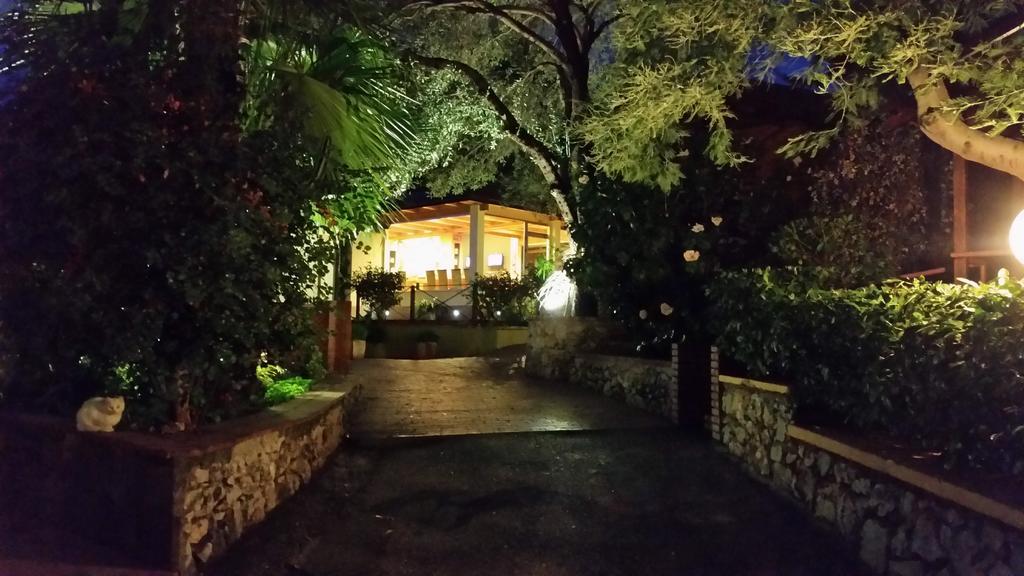 Cala Blanca Villaggio Alberghiero Marina di Camerota Exterior foto